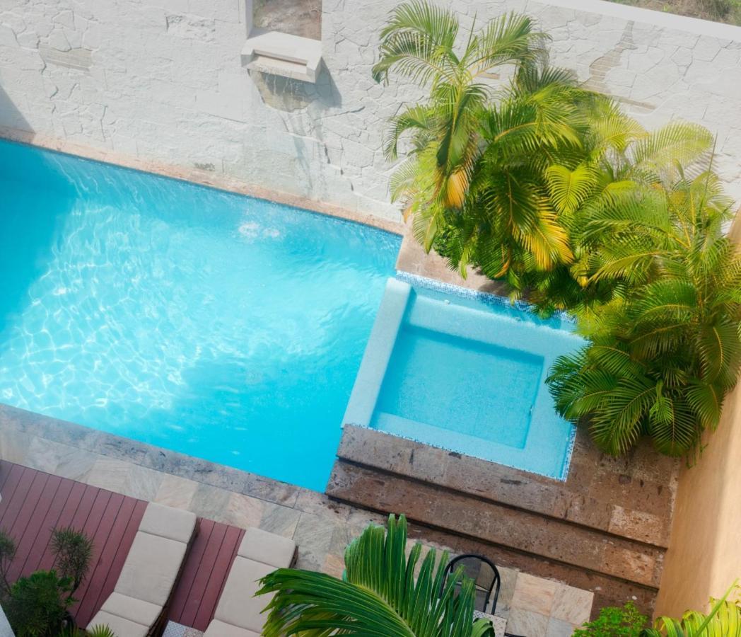 Blaze Hotel & Suites Puerto Vallarta Exterior foto