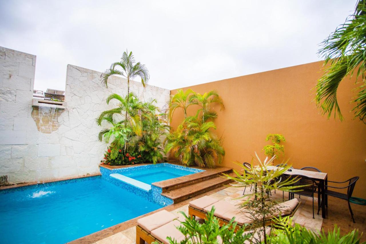 Blaze Hotel & Suites Puerto Vallarta Exterior foto